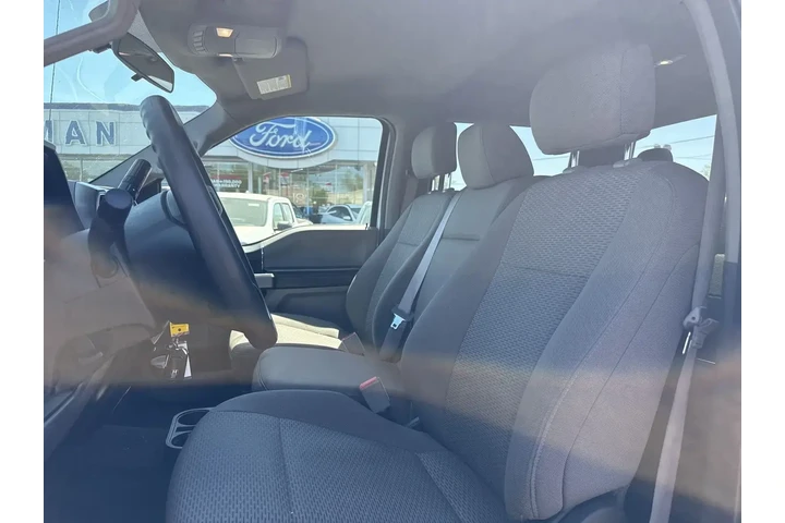 $15995 : Ford F-150 2018 4x4 King Ran image 4