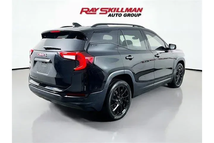 $28975 : GMC Terrain 2023 SLT 4dr SUV image 7