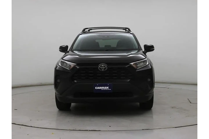 $20998 : Toyota RAV4 2021 AWD XLE 4dr image 5