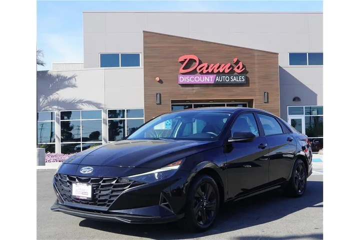 $16984 : 2023 Elantra SEL image 1