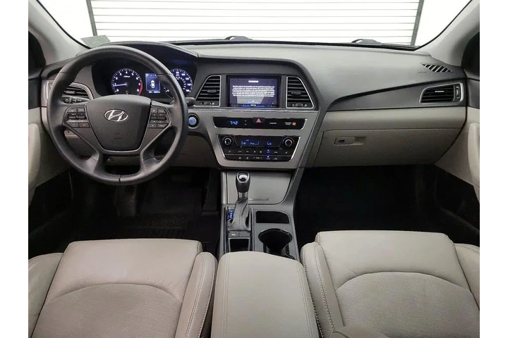 $13998 : Hyundai SONATA 2015 Sport 4d image 9