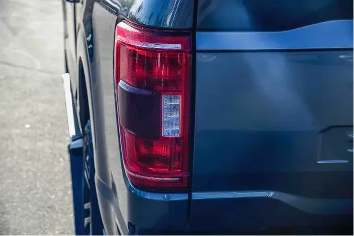 $39995 : Ford F-150 2022 4x4 XLT 4dr image 7