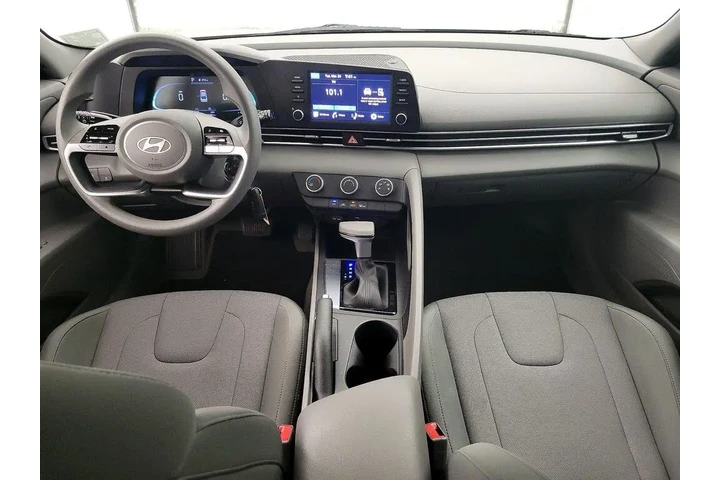 $19998 : Hyundai ELANTRA 2024 SE 4dr image 9