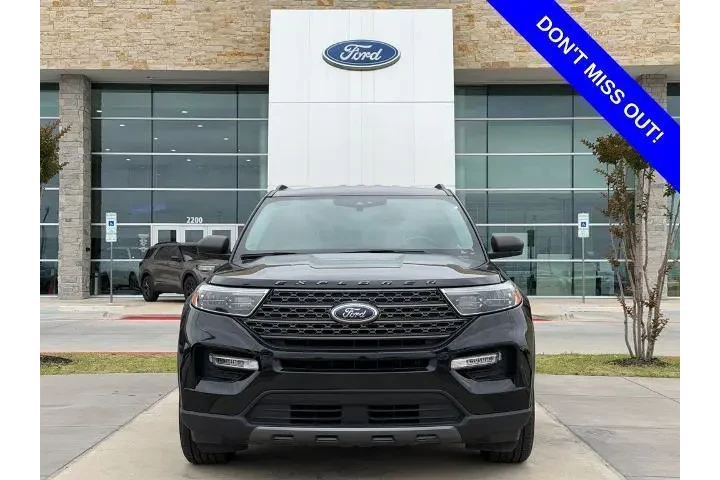 $24995 : Ford Explorer 2021 XLT 4dr S image 2