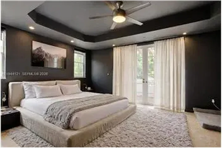 $7950 : Rental property with 3 bedro image 3