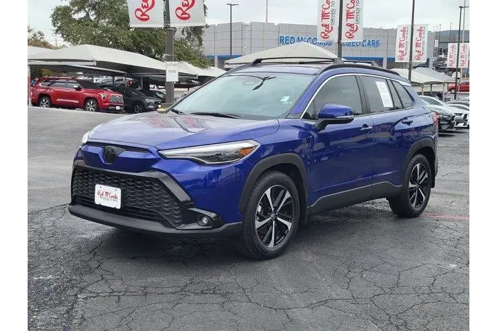 $33200 : Toyota Corolla Cross Hybrid image 7