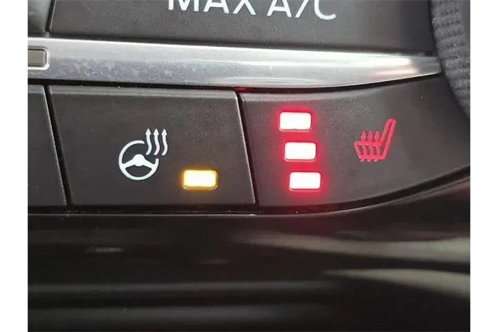 $19081 : Ford Escape 2022 SE 4dr SUV image 4