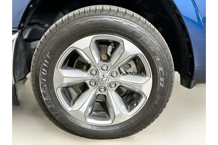 $36329 : Ram 1500 2020 4x4 Limited 4d image 8