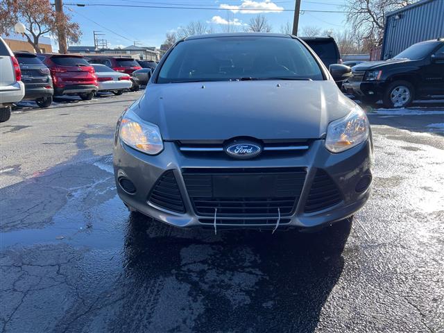 $8488 : 2014 Focus SE, GREAT ON GAS, image 4