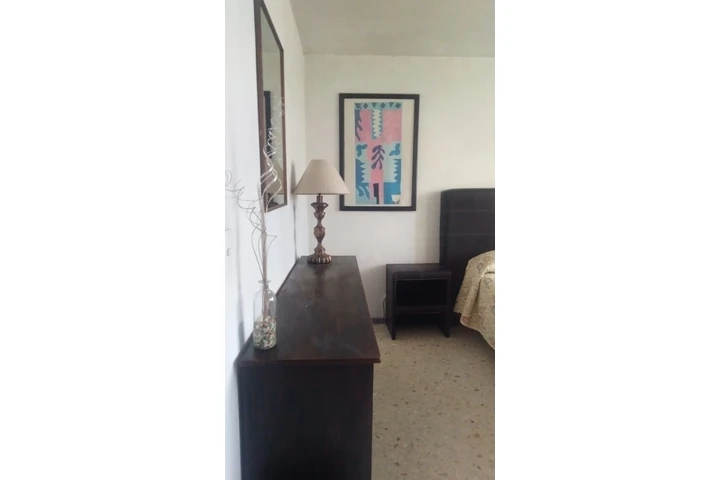 $4100 : HABITACIÓN AMUEBLADA EN ZONA É image 3