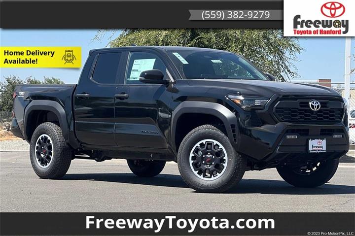 $53509 : New 2024 Tacoma TRD Off Road image 1