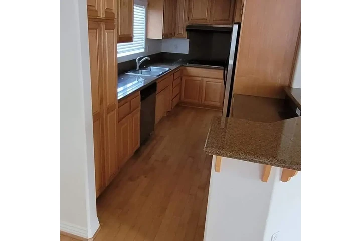 Iveth's Cleaning Services image 1