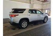 $18240 : Chevrolet Traverse 2022 LS 4 thumbnail