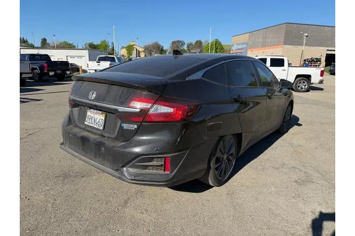 $15000 : Honda Clarity Plug-In Hybrid image 5