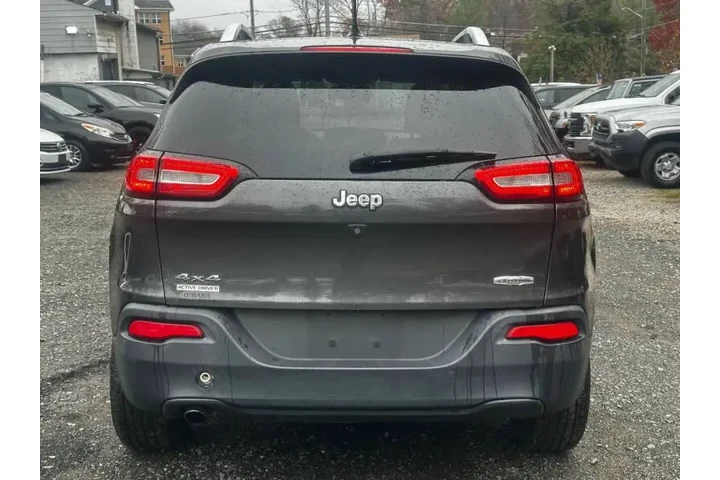 $8990 : 2015 Cherokee Latitude image 6