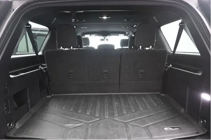 $16861 : Ford Expedition MAX 2019 4x2 image 2