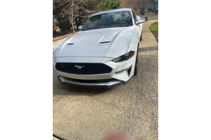 $22399 : Ford Mustang 2019 EcoBoost 2 image 1