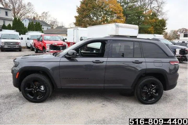 $38947 : Jeep Grand Cherokee 2024 4x4 image 8