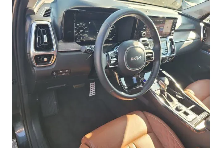 $33647 : Kia Sorento 2023 AWD SX 4dr image 9