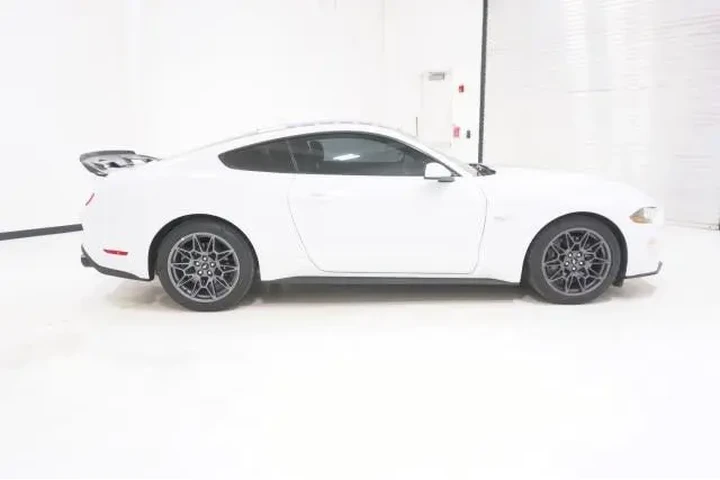 $39995 : Ford Mustang 2022 GT 2dr Fas image 4