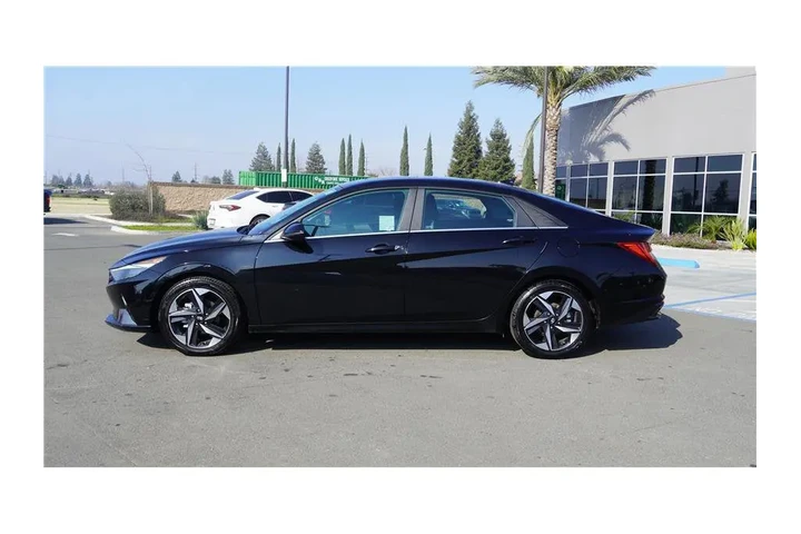 $20284 : 2025 Elantra SEL Convenience image 9