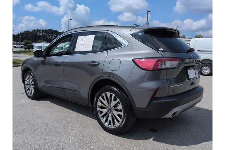 $23820 : Ford Escape 2022 AWD Titaniu image 6
