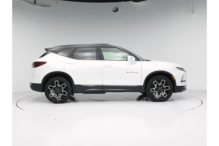 $30998 : Chevrolet Blazer 2023 RS 4dr image 7