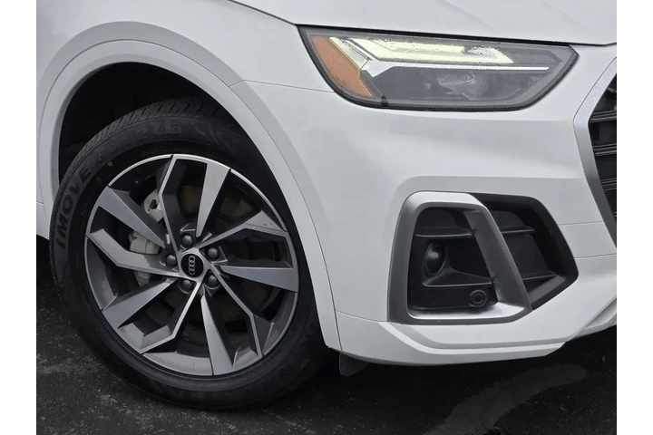 $30290 : Audi Q5 2024 AWD quattro S l image 2