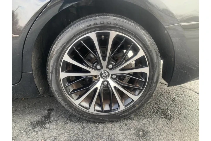 $12995 : 2018 Camry L image 6