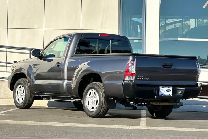 $15900 : Toyota Tacoma 2013 4x2 Base image 5