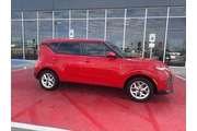 $15491 : Kia Soul 2020 S 4dr Crossove thumbnail