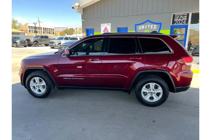 2016 Grand Cherokee Laredo 2WD image 8
