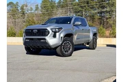 Toyota Tacoma 2024 4x2 SR5 4 en Greenville