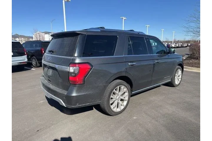 $25000 : Ford Expedition 2019 4x4 Pla image 7