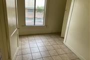 $1695 : 1 BEDROOM 1 BATH FOR RENT thumbnail