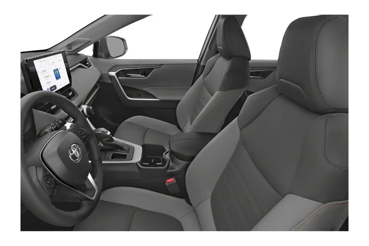 Toyota RAV4 2024 XLE Premium image 6