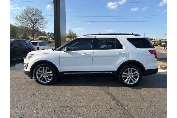 $14972 : Ford Explorer 2017 XLT 4dr S image 4
