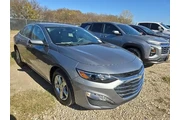 $18334 : Chevrolet Malibu 2024 LT 4dr thumbnail