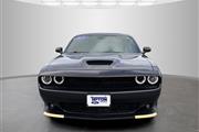 $26997 : Pre-Owned 2021 Challenger GT thumbnail