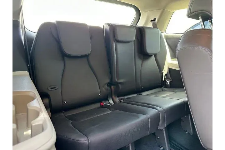 $26935 : Kia Carnival 2022 LX 4dr Min image 7