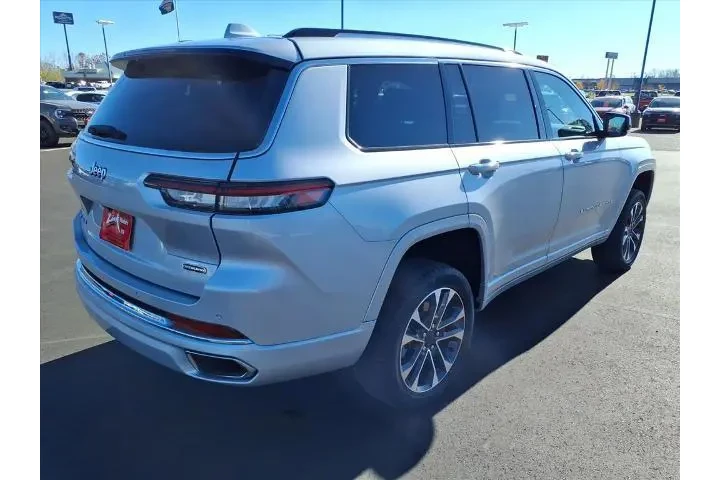 $37995 : Jeep Grand Cherokee L 2023 4 image 6