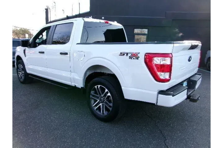 $39996 : Ford F-150 2022 4x4 XL 4dr S image 9