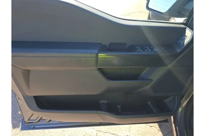 $31999 : Ford F-150 2022 4x4 XL 4dr S image 9