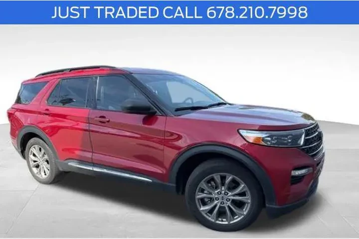 $31241 : Ford Explorer 2023 XLT 4dr S image 1