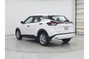 $17998 : Nissan Kicks 2023 S 4dr Cros thumbnail