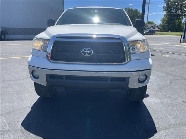 $21925 : 2013 Tundra 4x4 V8 Truck V-8 image 2