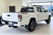$35080 : Toyota Tacoma 2022 4x4 TRD P thumbnail