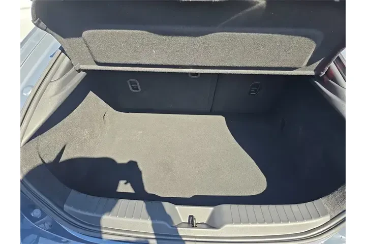 $27990 : Mazda Mazda3 Hatchback 2024 image 10