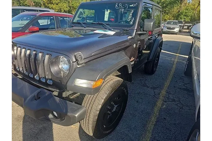 $18500 : Jeep Wrangler 2019 4x4 Sport image 1