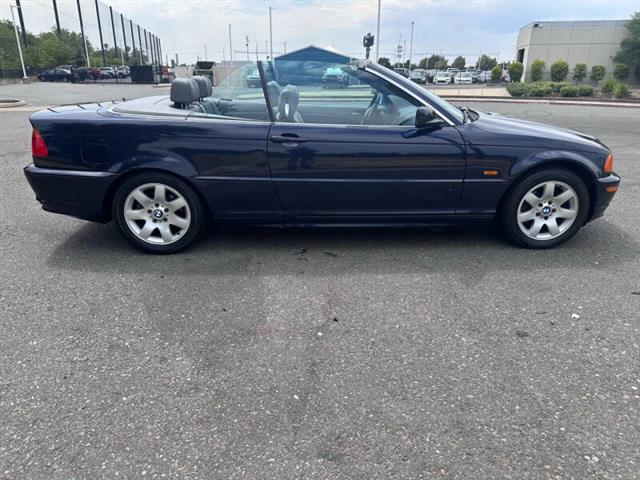 $7995 : 2000 BMW 3 Series 323Ci image 6